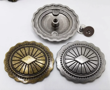 AE Concho - Antik Messing - 27/30mm