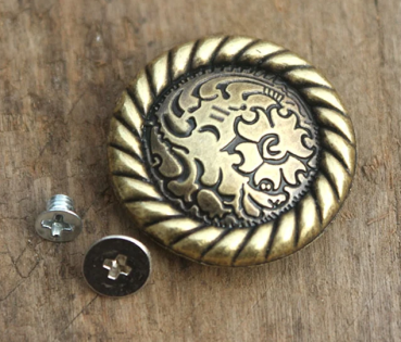 AE Concho - Antik Messing - 25mm