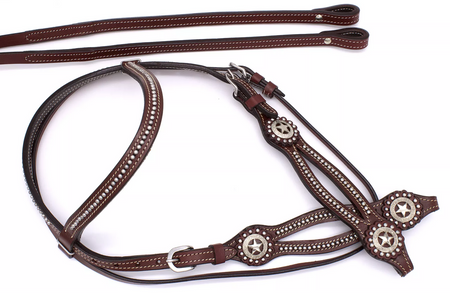 bridle westernowe lptrick z konchami w kształcie gwiazdek z nitami i czerwono-brązową skórą