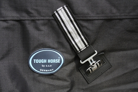 TOUGH HORSE - Regendecke - HALF NECK - 1680D - SCHWARZ - 74 (125cm) bis 80 (155cm)