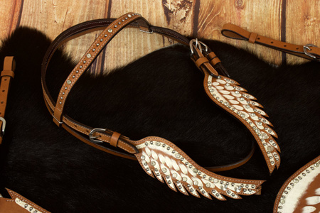 zestaw lptrick bridle + napierśnik białe z kryształkami, w kształcie skrzydeł