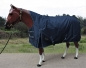"TOUGH HORSE" - Regen Winterdecke - HALF NECK - 150gr. - 1200D - NAVY - Größen 74´´(125cm) bis 80´´ (155cm)